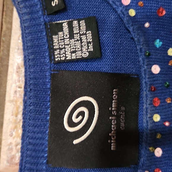 Michael Simon Blue Sweater with Colorful Sequin Santa - Picture 2 of 5